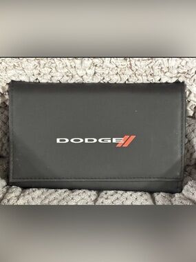 MoPaR • 2016 Dodge
CHARGER User Guide & Owners's Info DVD (new/ sealed)